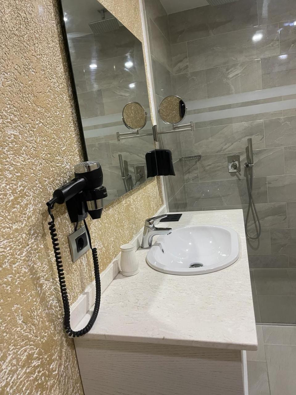 3b Boutique Hotel