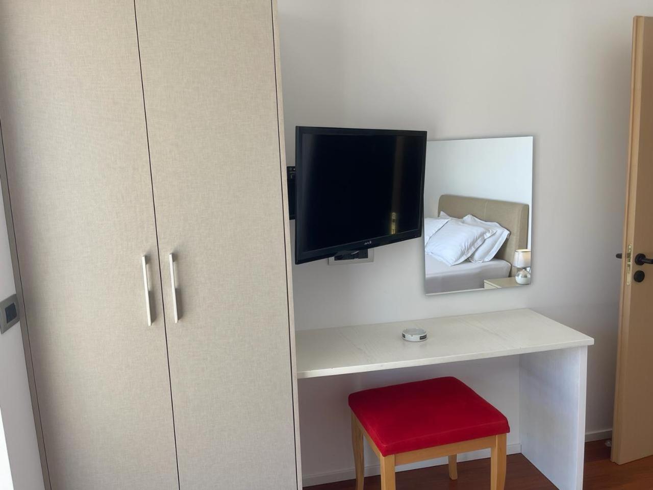 3b Boutique 4* Sarandë